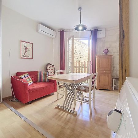 Studio Climatise Corps Saints Apartment Avignon Exterior photo